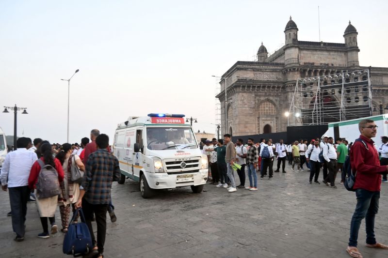  At least 13 dead after navy boat and passenger ferry collide near popular Mumbai tourist destination