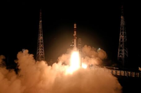 India launches its first space docking mission