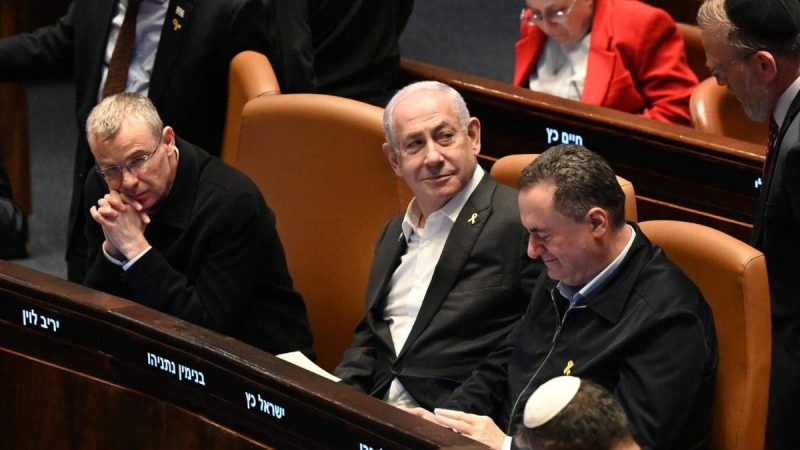  Netanyahu goes against doctor’s orders, appears in Israeli parliament after surgery