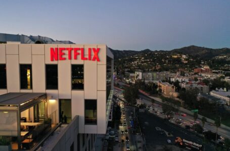 Netflix shares soar as company reports surging revenue, tops 300 million subscribers