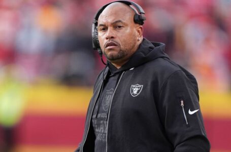 Las Vegas Raiders fire first-year head coach Antonio Pierce