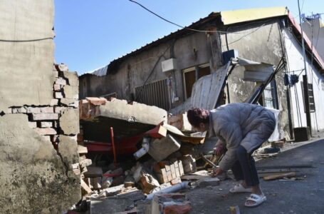 A magnitude 6 earthquake hits southern Taiwan, leaving 15 people with minor injuries