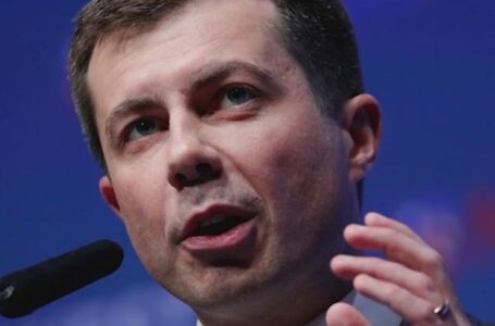 Pete Buttigieg blasts Trump after president excoriates him during press briefing