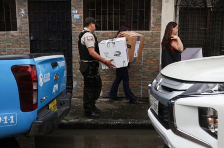 Ecuador votes for a new president after years of violence and blackouts