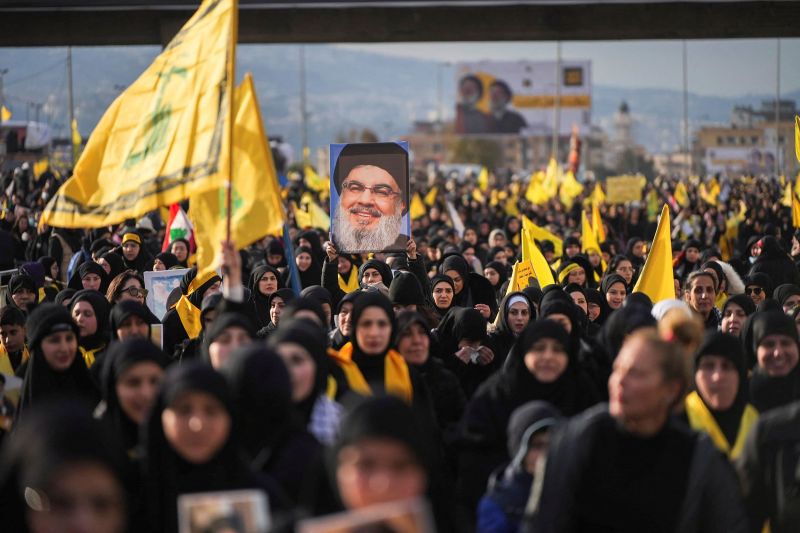  Tens of thousands join mass funeral for slain Hezbollah leader Nasrallah