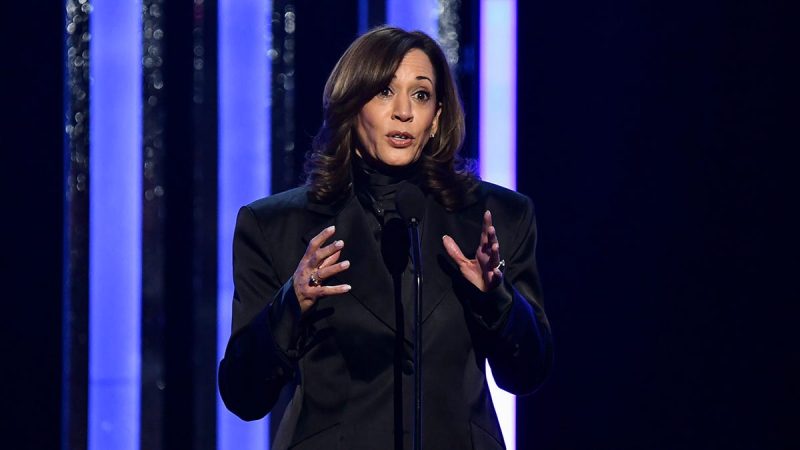  Kamala Harris takes veiled jabs at Trump, Elon Musk in 1st major speech since election defeat