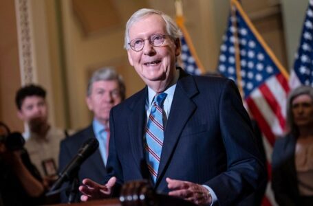 Sen Mitch McConnell announces he will not run for re-election