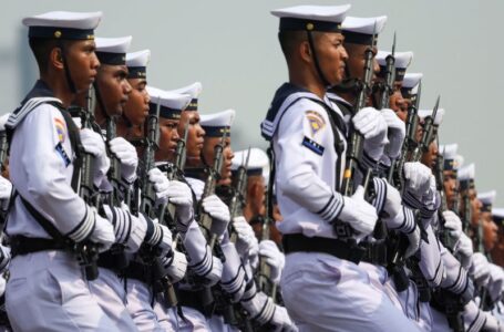 Indonesia approves controversial law expanding role of military in government