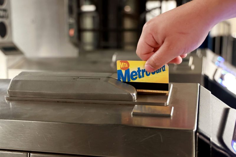  First the token, now the swipe: NYC’s subway system to stop selling MetroCards