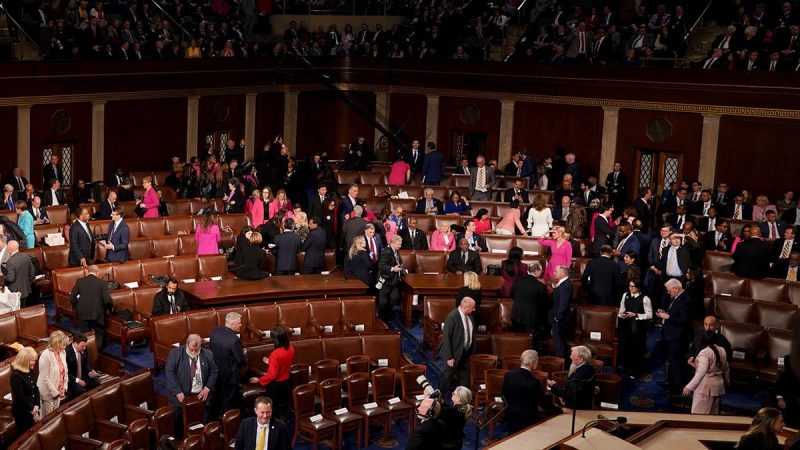  Trump declares ‘America is back’ in speech before Congress